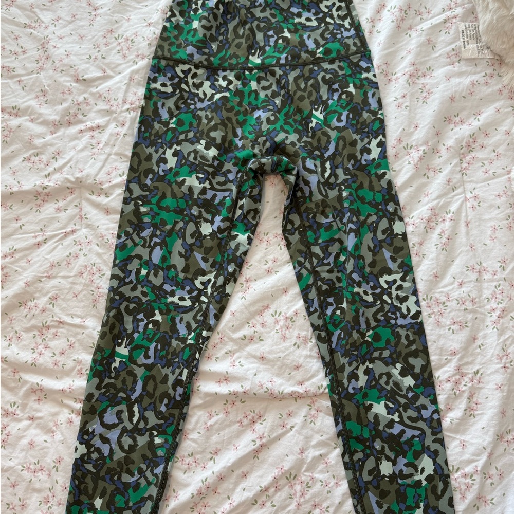 Aerie Camouflage Leggings - Green and Blue
